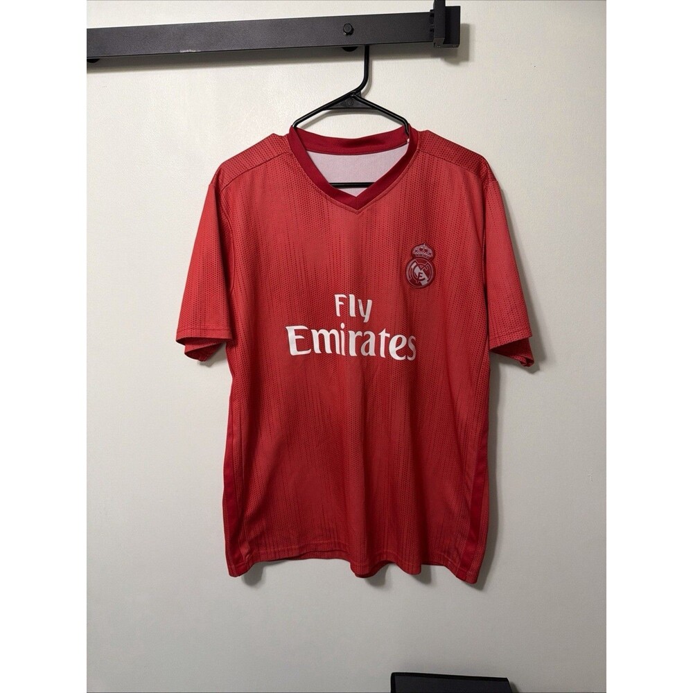 Mens Real Madrid football Soccer shirt 2018/19 Size XL Red #10